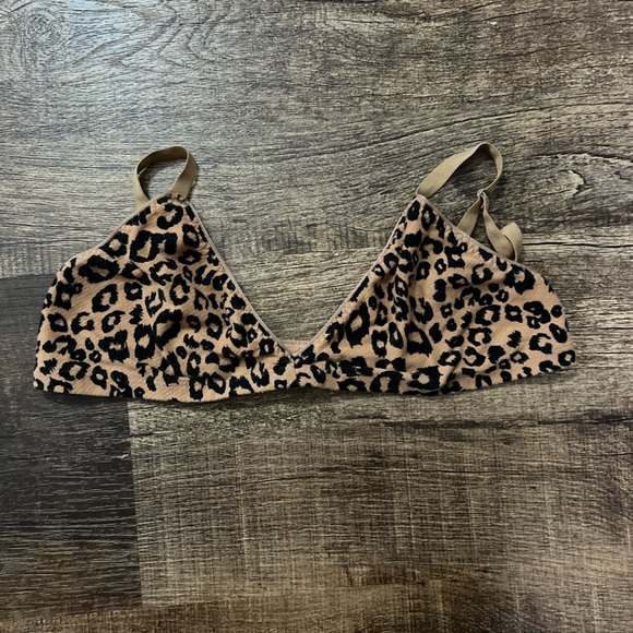 ARQ Magda Pique Leopard Print Bralette - Picture 1 of 3